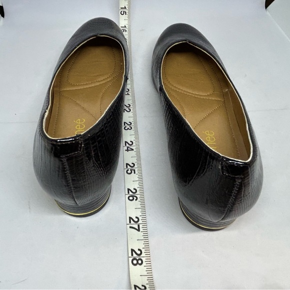 J. Renee Black Dress Heel Shoes w/Goldtone Accented Heel Women's 8M NWOT - Picture 3 of 6